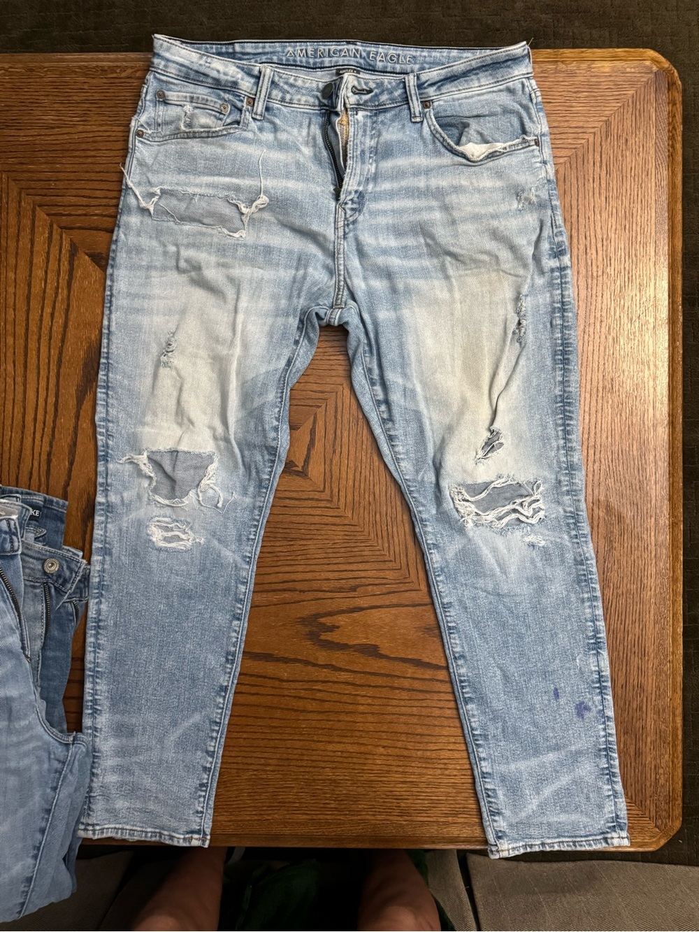 American Eagle Outfitters Light Blue Distressed Skinny Jeans